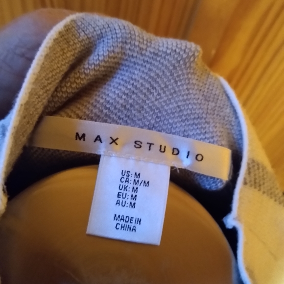 Max Studio - Picture 6 of 6